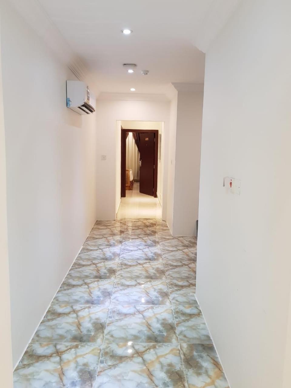 الحماد للشقق الفندقية - فرع سلطان بن سلمان Jeddah Ngoại thất bức ảnh
