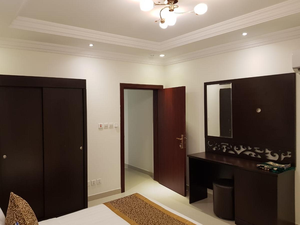 الحماد للشقق الفندقية - فرع سلطان بن سلمان Jeddah Ngoại thất bức ảnh